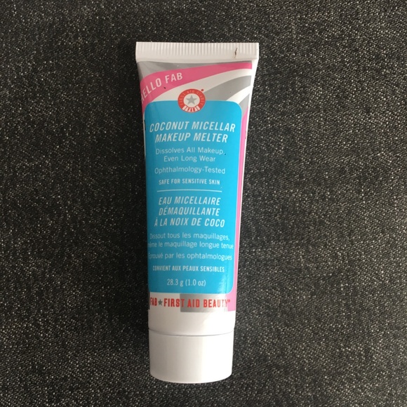 first aid beauty makeup remover